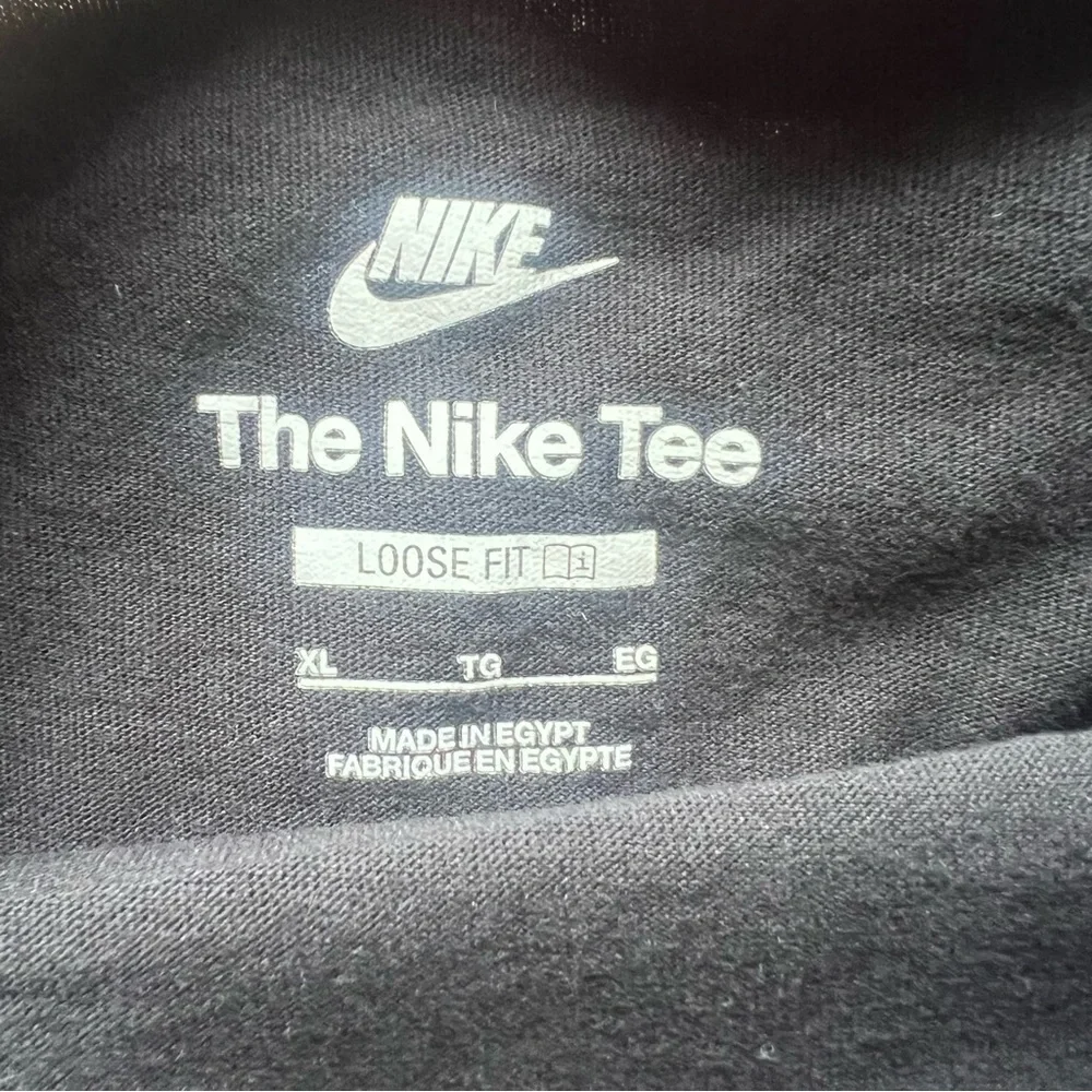 Nike Girls Short Sleeve Cropped Tee Bundle Of 4 Loose Fit 100% Cotton Size XL